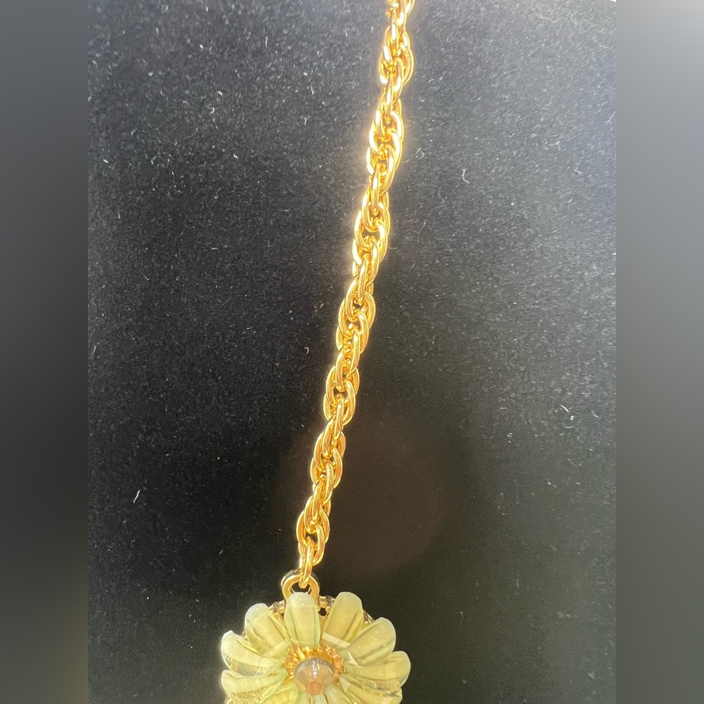 Flower Petal Adjustable Necklace - Picture 4 of 5